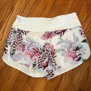 Floral ATHLETA shorts